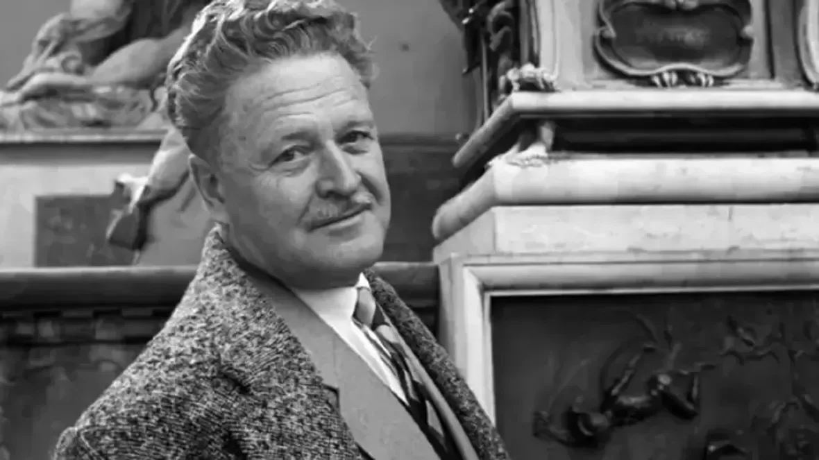 Nazım Hikmet Kimdir? Şairin Kısa
Yaşamöyküsü